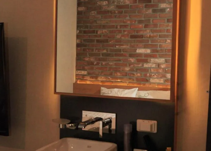 Comma Motel Busan